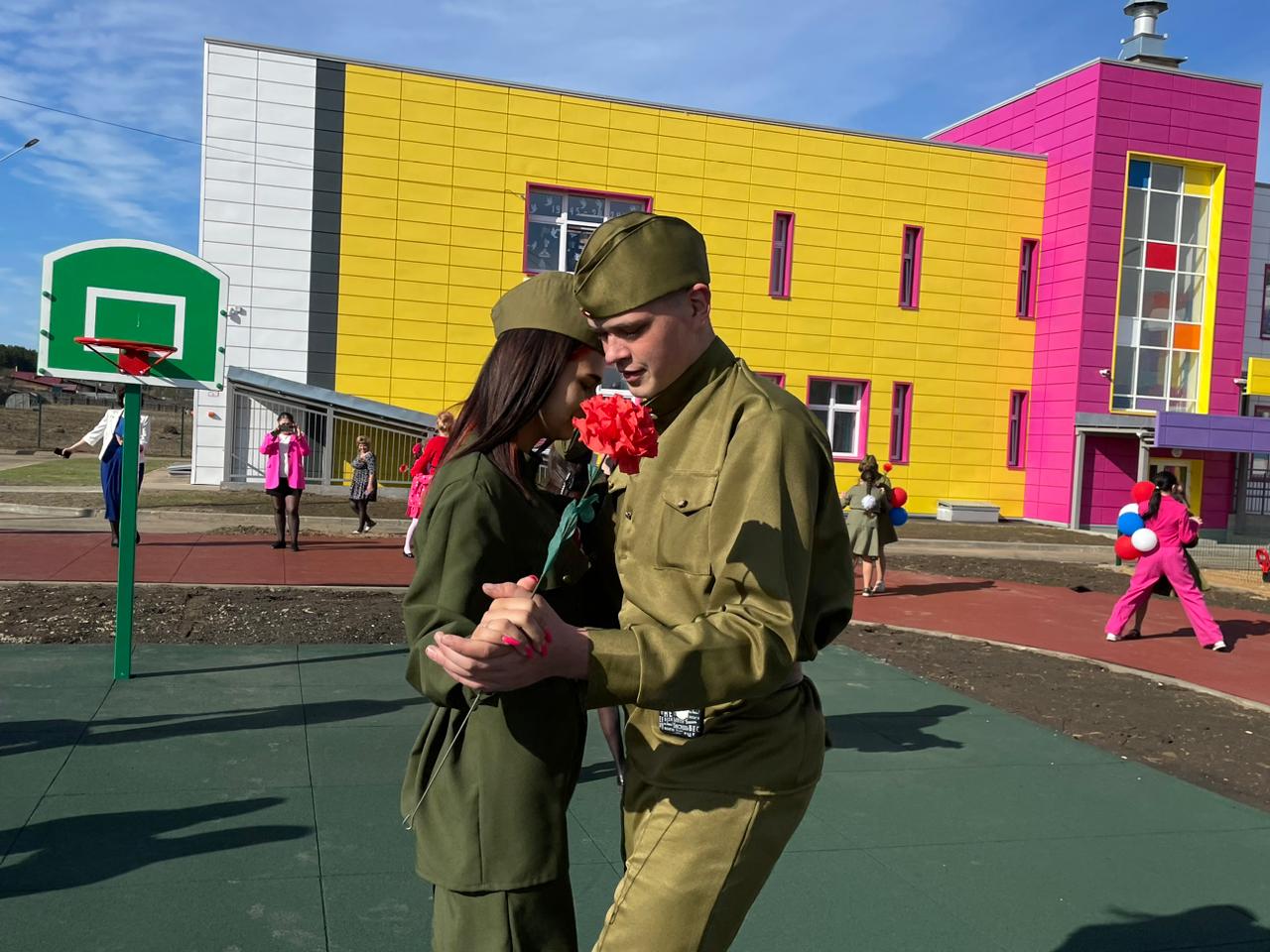Акция «Случайный вальс».